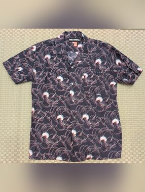 RARE Double Rainbouu 3D Effect Print Hawaiian Shirt Men's Size XS